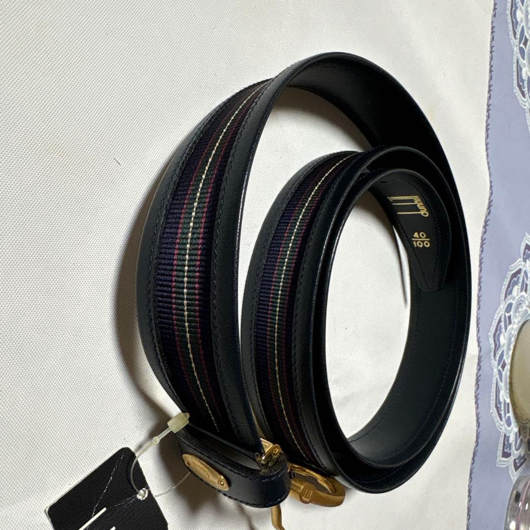 ストライプデザイン ベルト 黒に近い紺