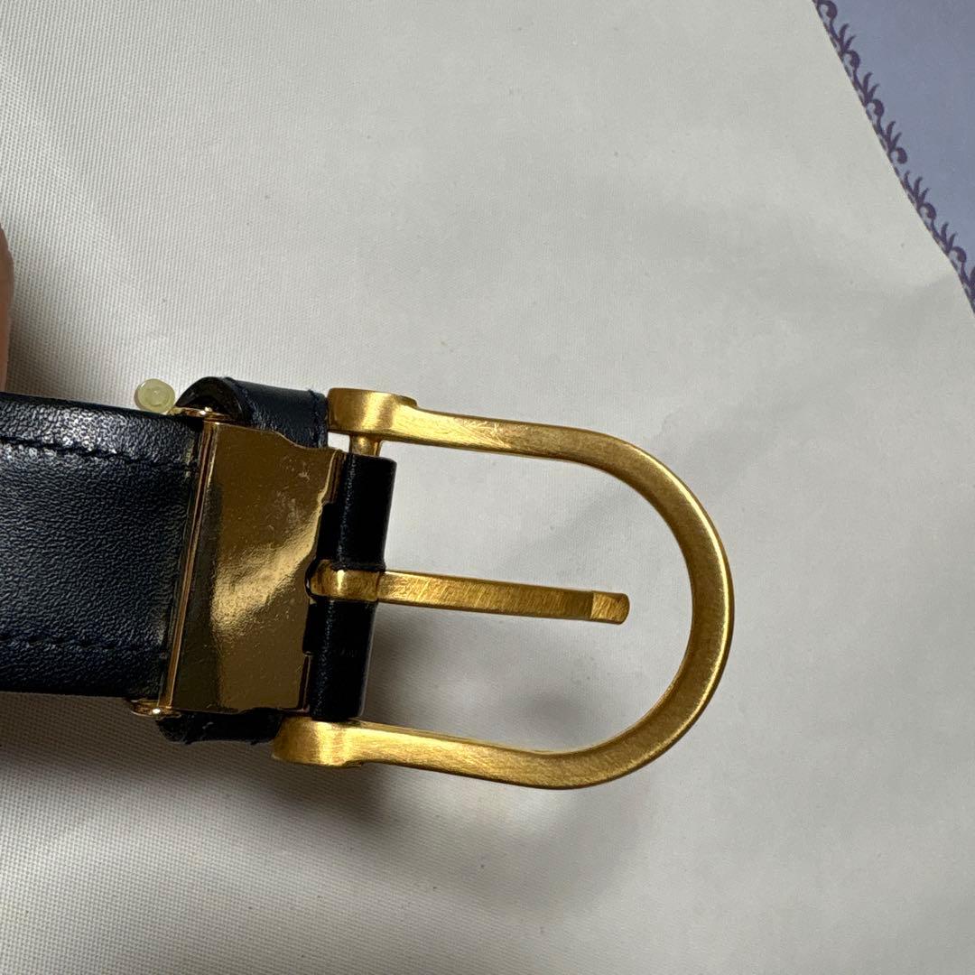 ストライプデザイン ベルト 黒に近い紺