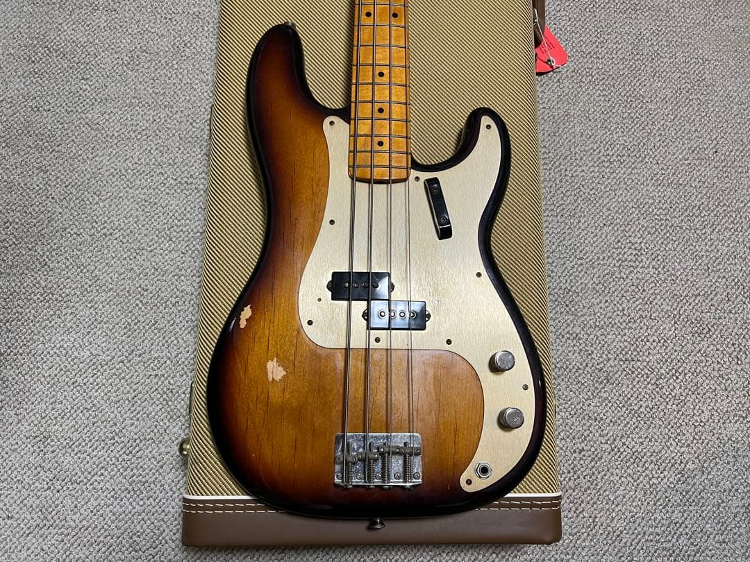 ベース Fender American Vintage Precision Bass