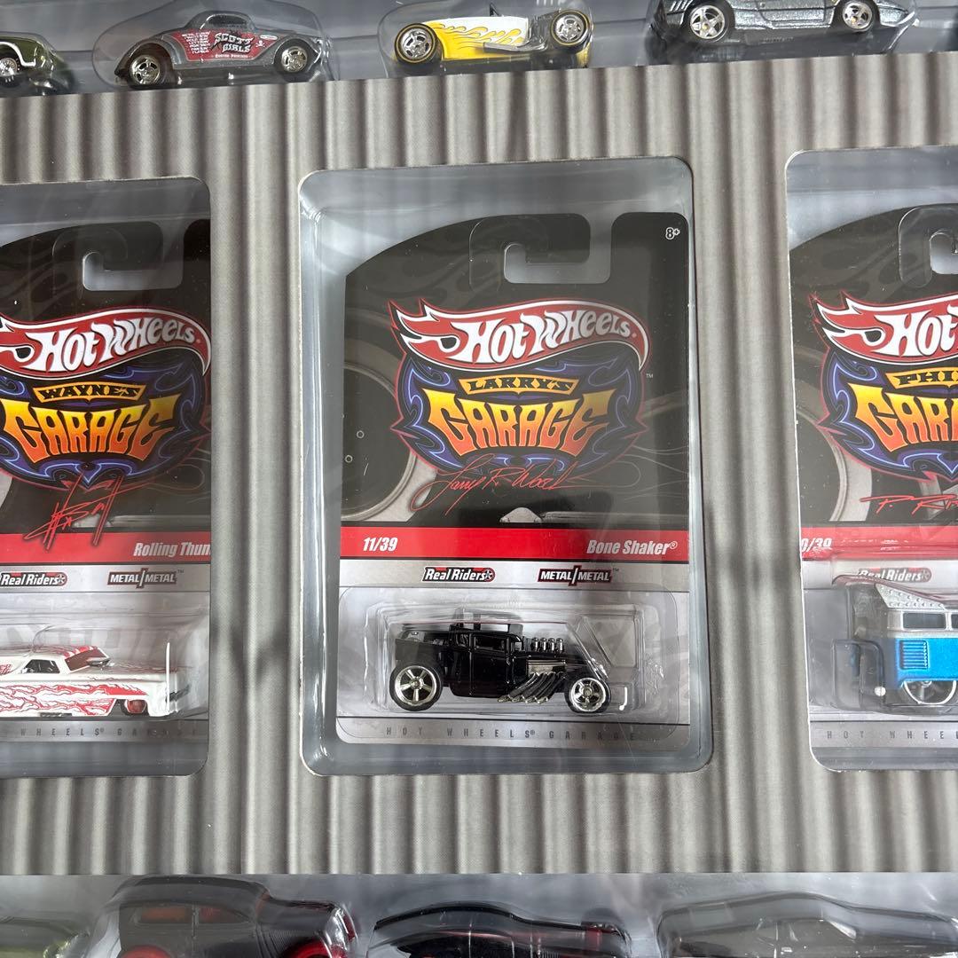 ミニカー HOT WHEELS REAL RIDERS GARAGE 30 CAR SET