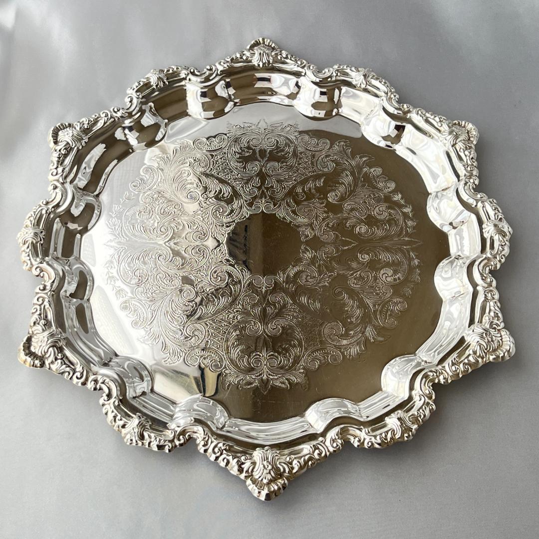 【英国】チッペンデールのギャラリートレー / ドリンクトレー 30cm