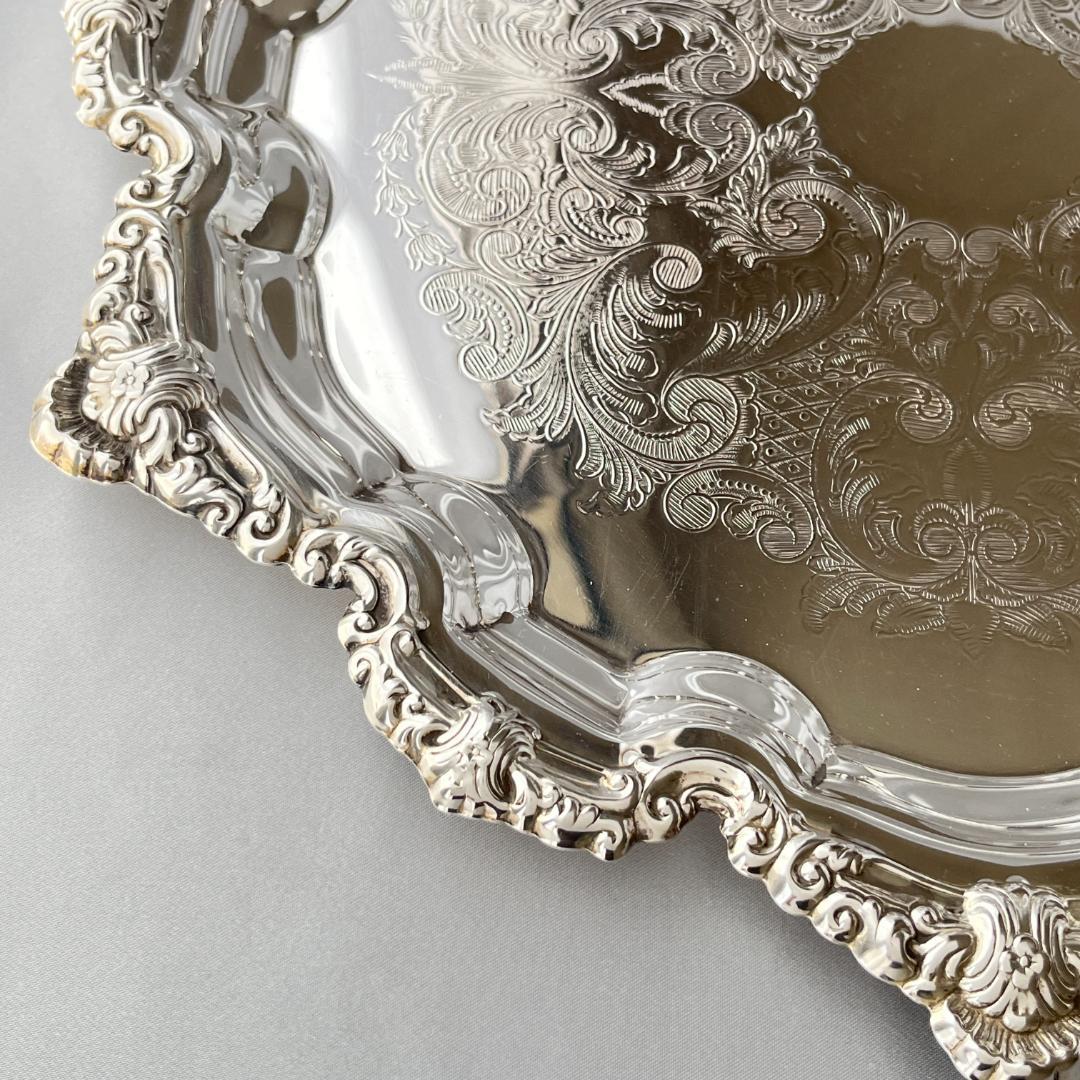 【英国】チッペンデールのギャラリートレー / ドリンクトレー 30cm