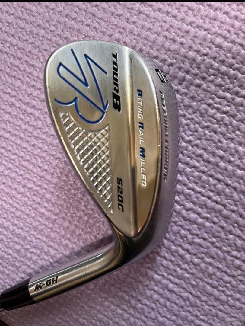 ブリヂストンTOUR B HB-W ウエッジ 50,54,58度 DG S200