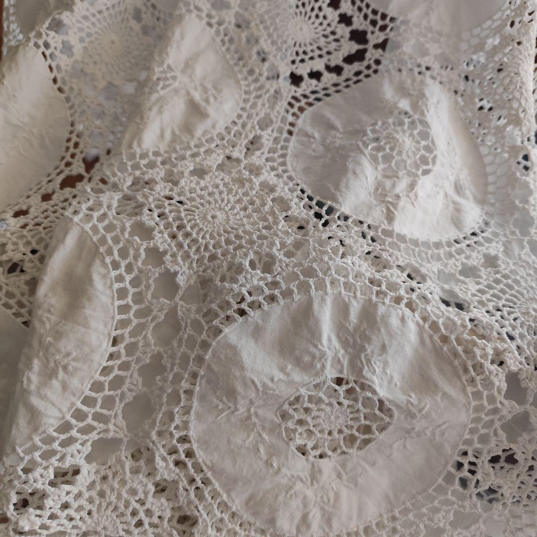 Vintageホワイト 手編みレース 35パーツ繋ぎ フリークロス