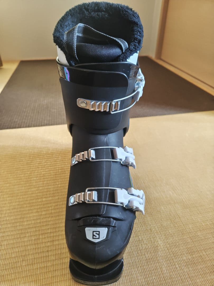 Salomon TEAM スキー用ブーツ　25～25.5 ブーツ袋付き