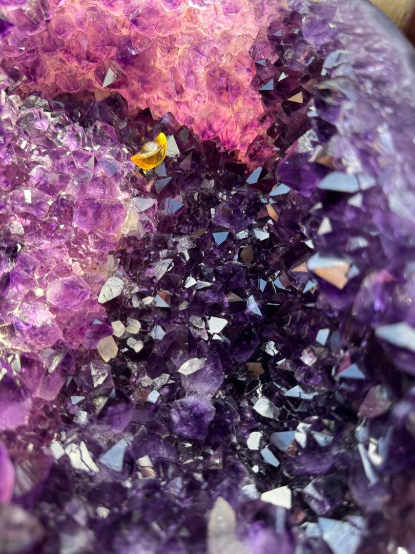 【一点物】ウルグアイ産　アメジスト聚宝盆