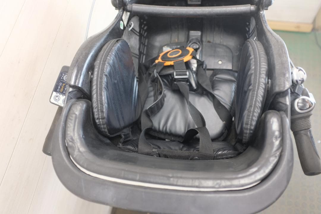 パナソニック ギュット　　20インチ　3段　13.2Ah（5点灯）充電器あり