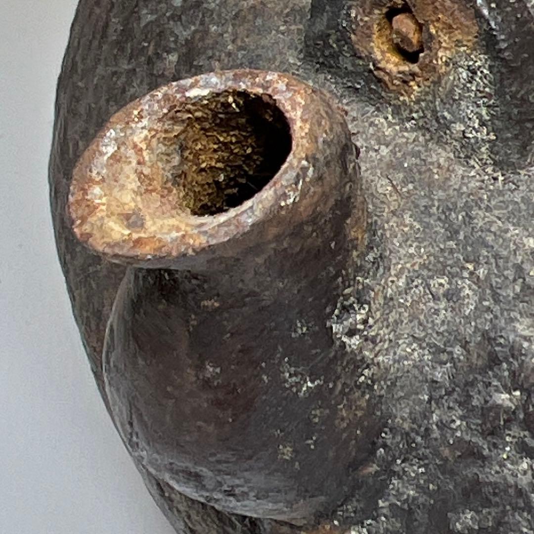 平安泰山堂作 注ぎ口下に「泰山堂造」持ち手金銀象嵌 鉄瓶 1475g トサコサ