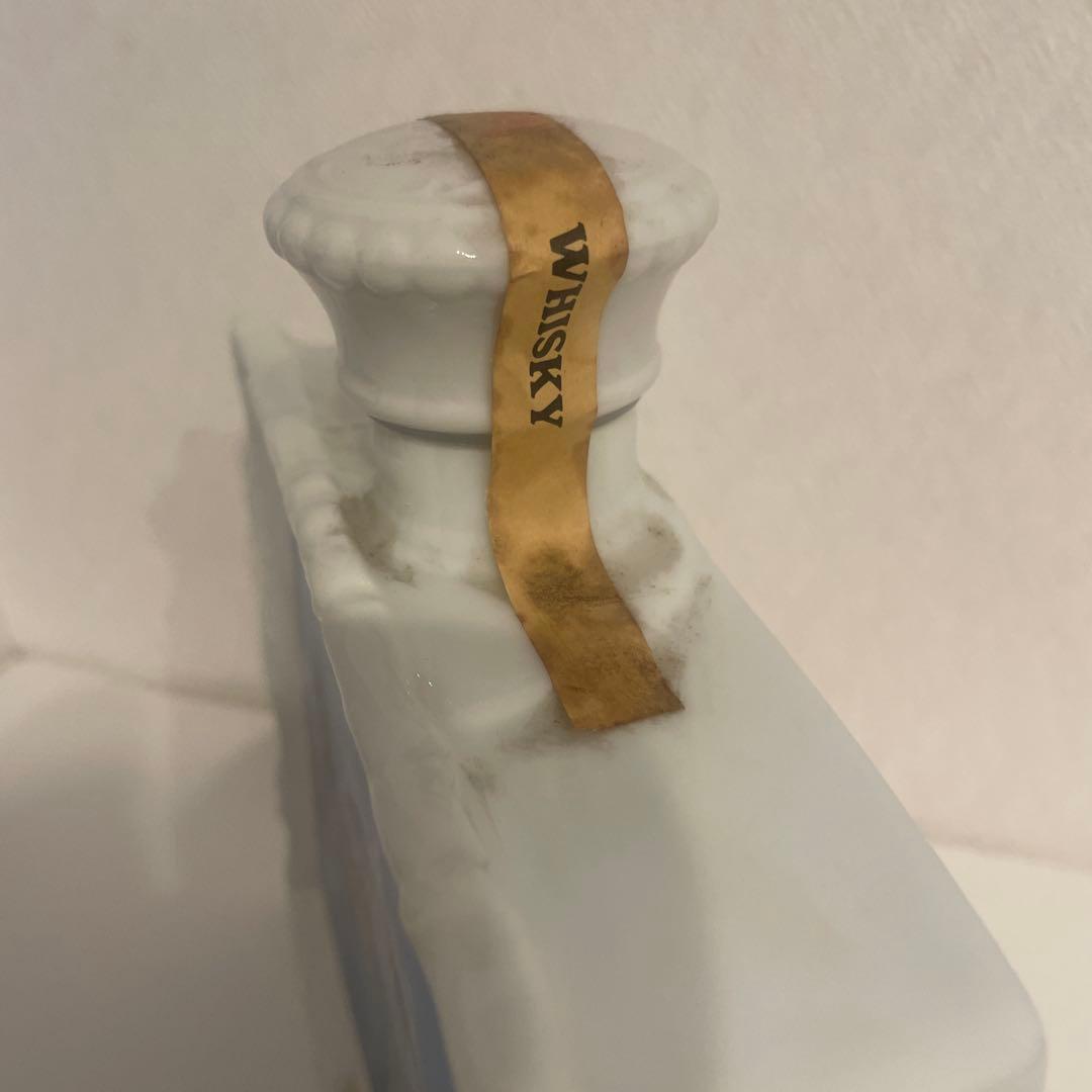 ニッカ ウイスキー ギャラリー コレクションボトル アングロワ橋 ゴッホ 陶器