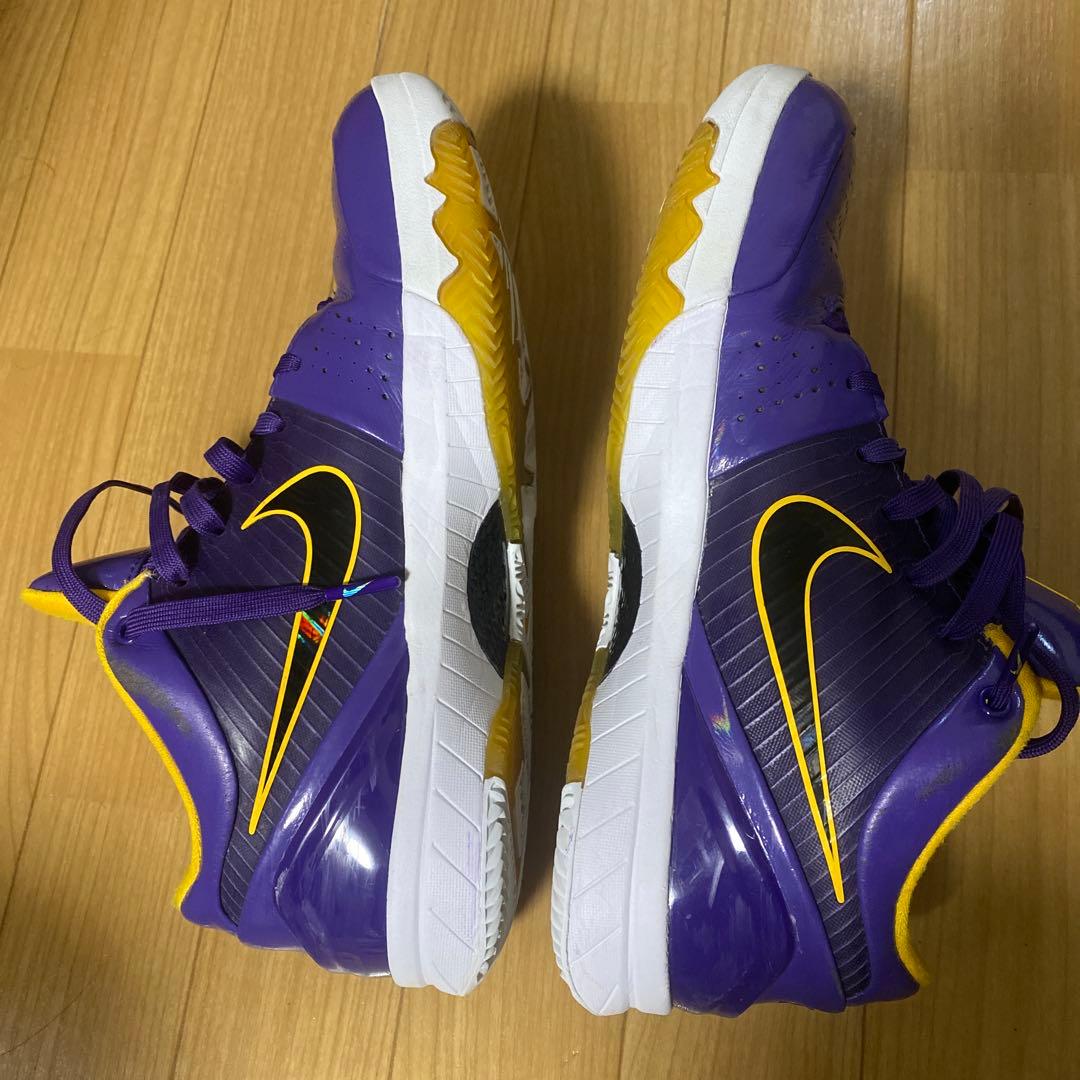 Nike kobe4 protro undefeated パープル