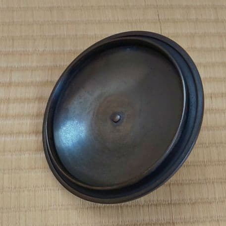 A 119         茶道      炉用 ・丸形総霰釜  ( 庄造造 )