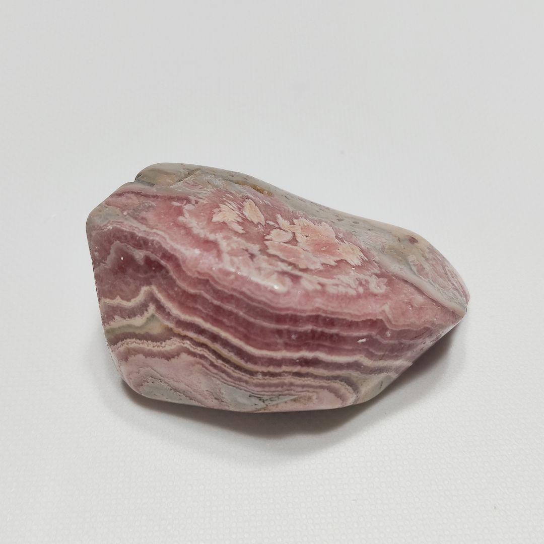 パワーストーン　天然石　インカローズ（ロードクロサイト）99g　No.382