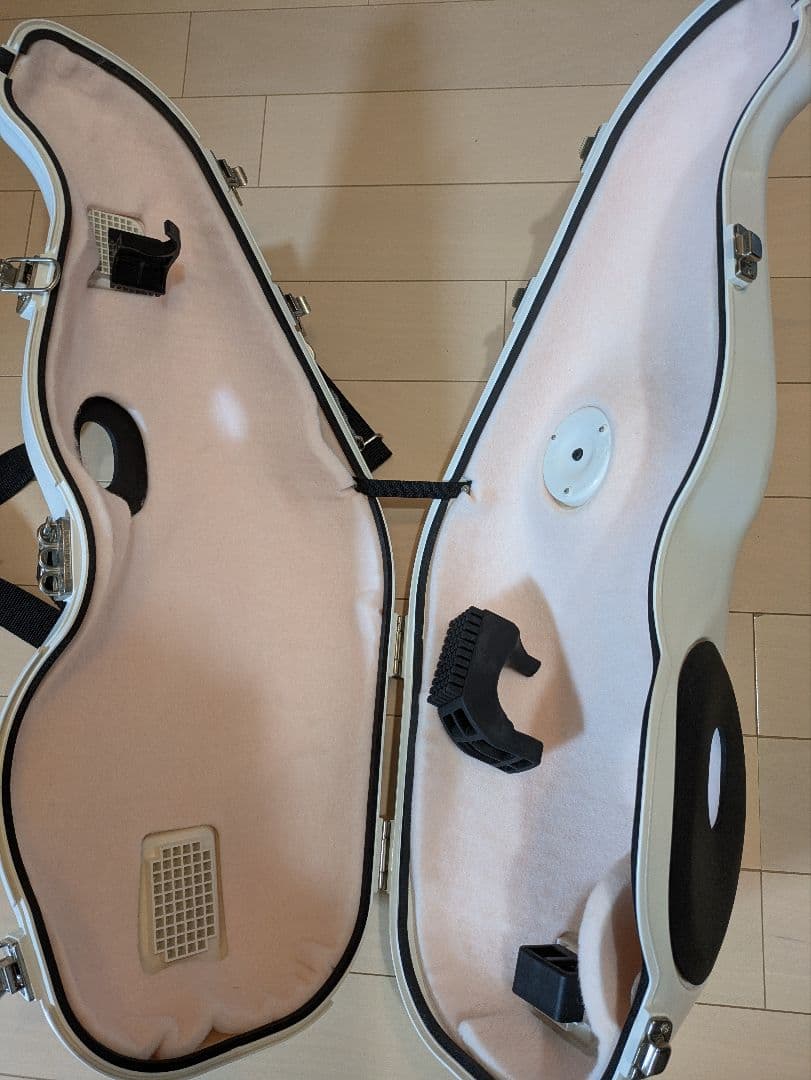 イーサックス UM-4 AAA アルトサックス用