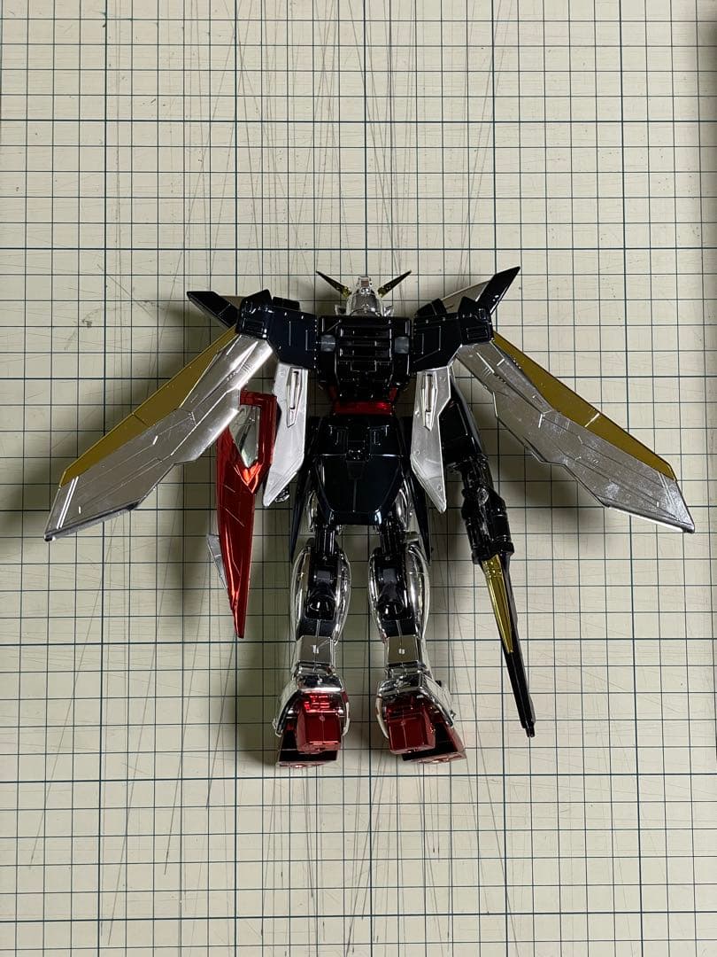 非売品　HG1/100 ウイングガンダム　フルカラーメッキver　ガンダムW
