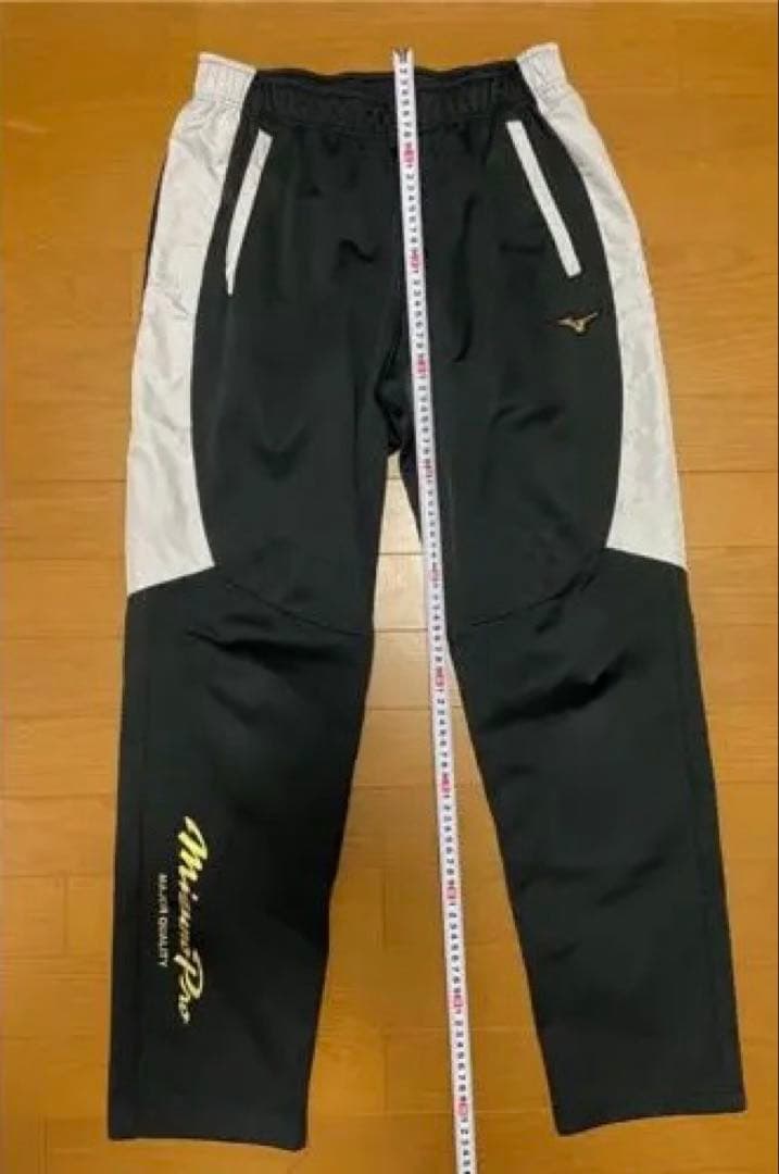 ミズノプロ　地厚ジャケット　下はおまけ