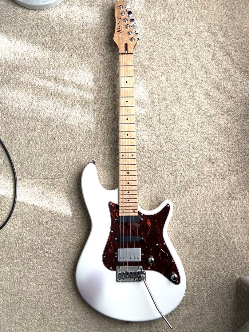 Kiesel Lyra ストラト 24フレット SSH