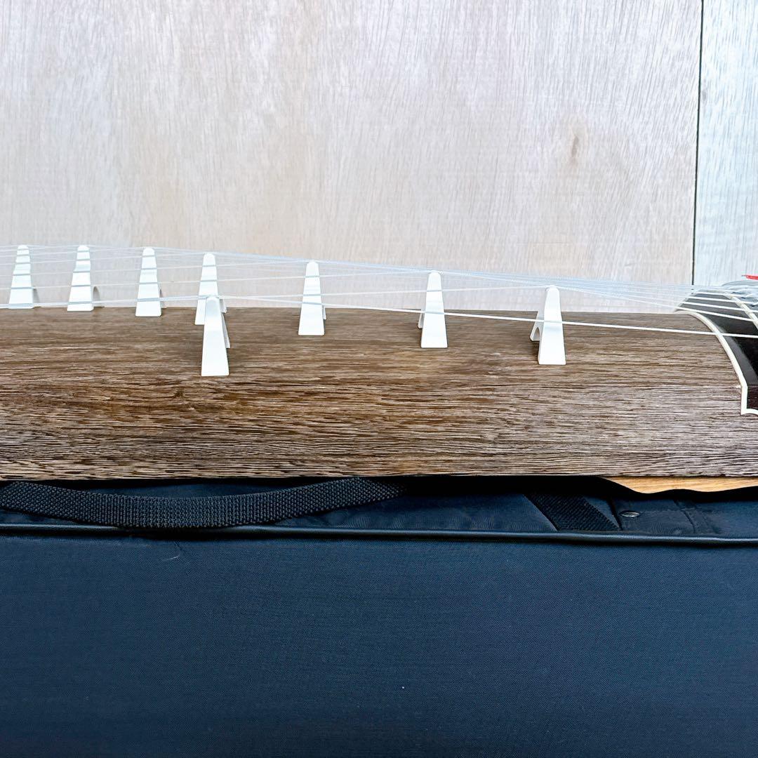 【美品】 ゼンオン 文化箏 高級 立柱ケース 13弦 全長86cm 琴 短琴 箏