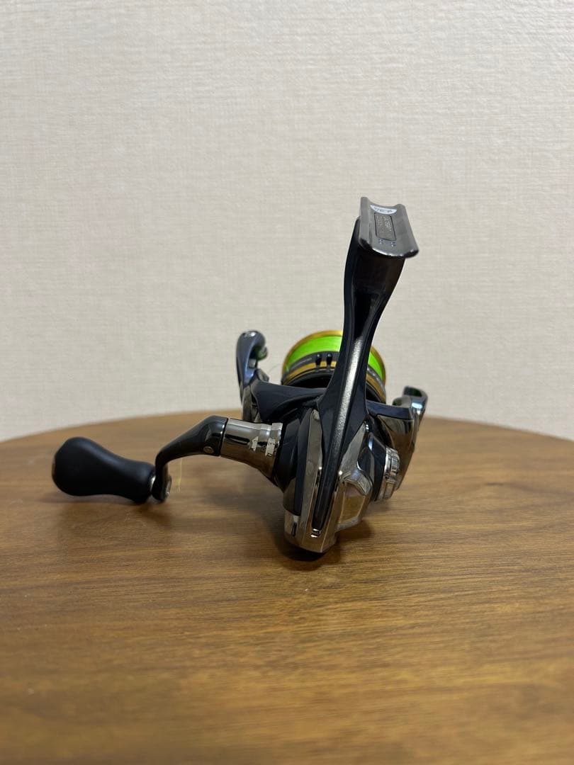 SHIMANO ULTEGRA C2000S スピニングリール