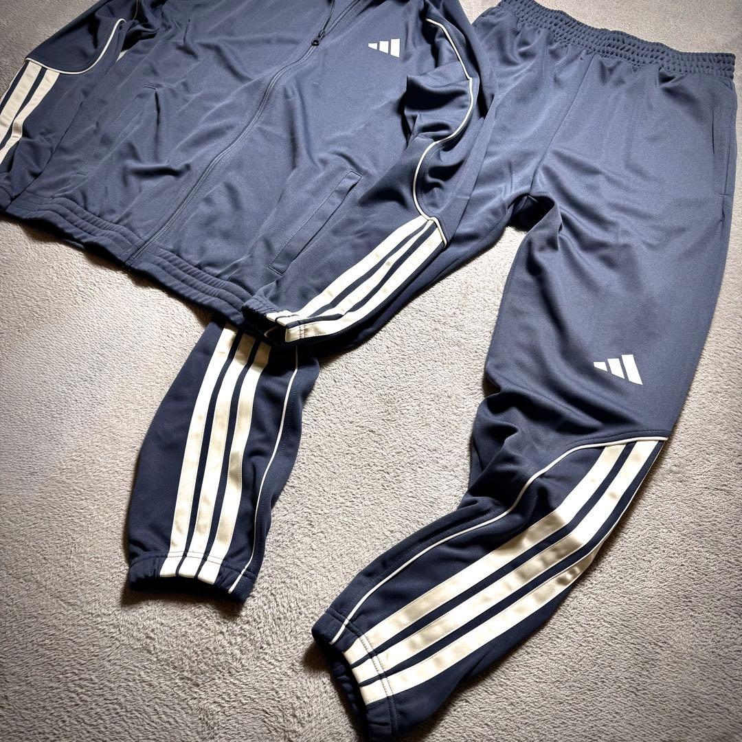 【2XLサイズ】adidas上下セットアップ　トラックスーツ　青　ブルー　新品