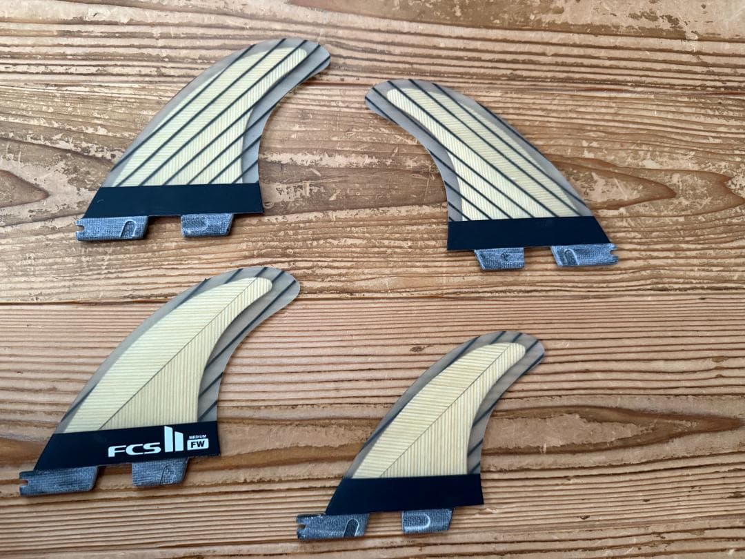 FIRE WIRE FCS2 バンブーコアのクワッドフィン 4枚セット M