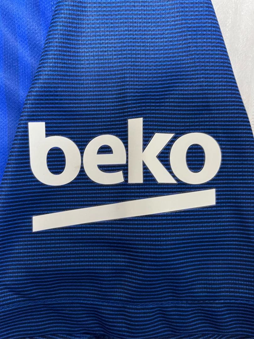 【新品・未使用・紙タグ付】バルセロナ　メッシ　ユニフォーム