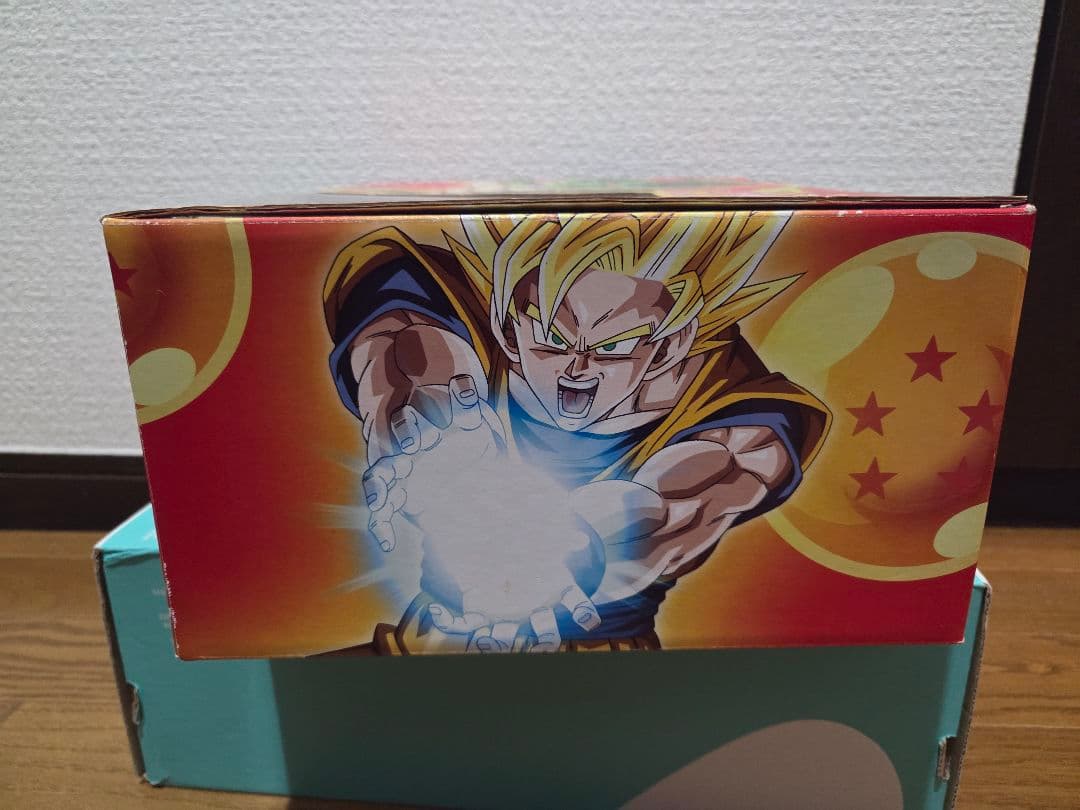ドラゴンボール　背表紙　フィギュア