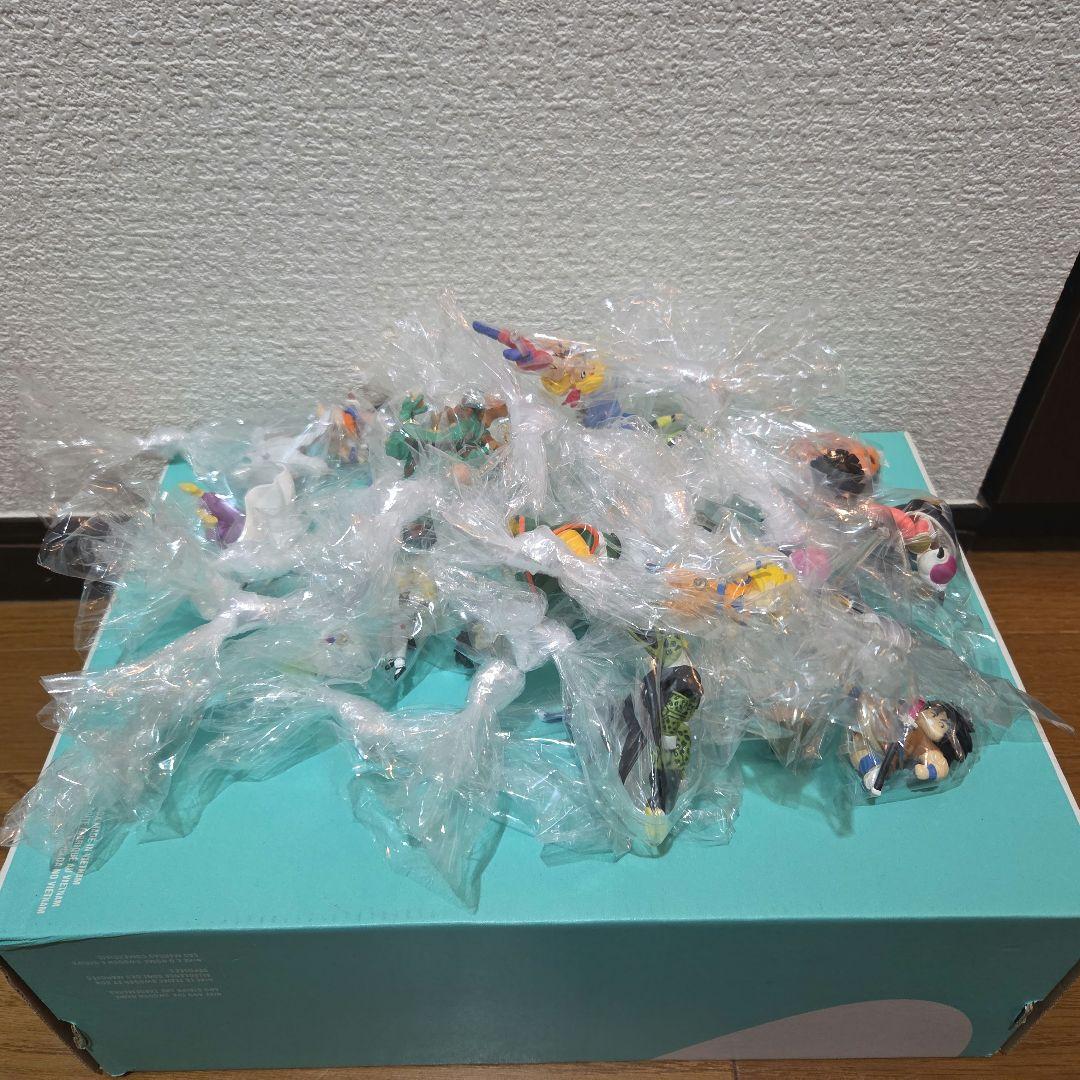 ドラゴンボール　背表紙　フィギュア