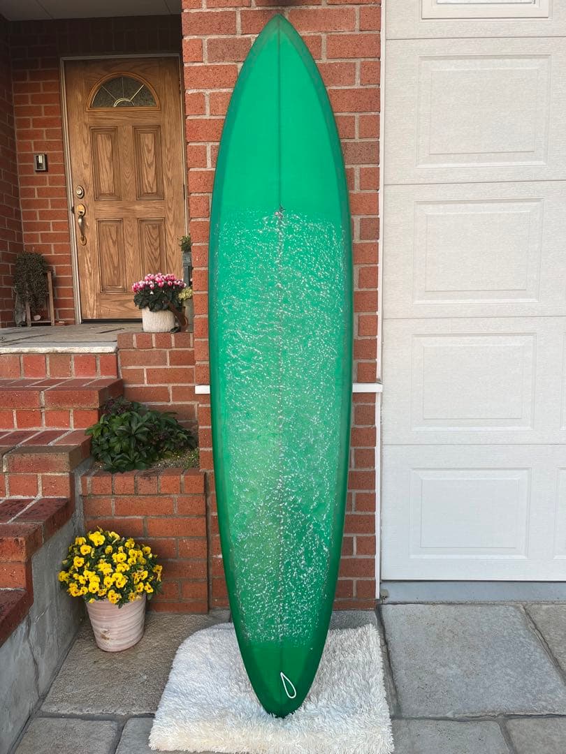 弾丸！ミッドレングスシングルフィンSAKAE SURFBOARD 7’7\