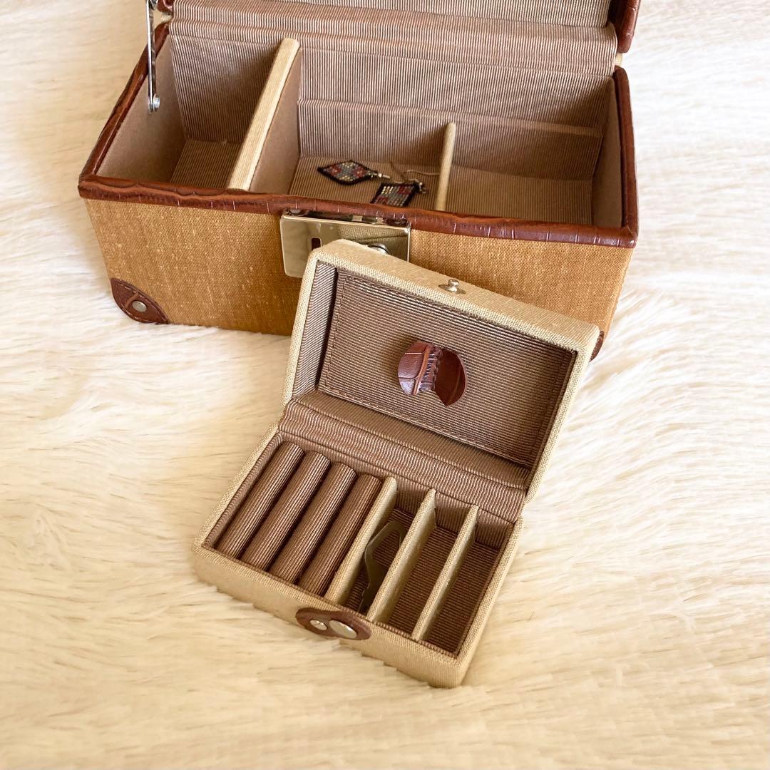 ジュエリー ボックス トランク　ミラー ケース　鍵付き　ヴィンテージ　小物入れ