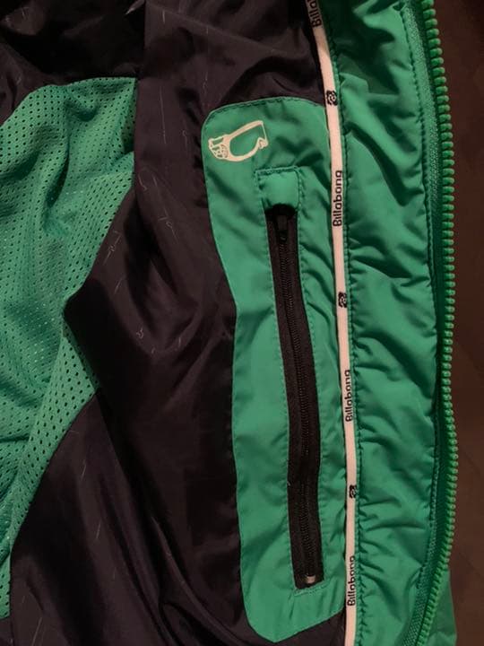 billabong ビラボン　スノーボードウェア　グリーン　ライムグリーン　緑