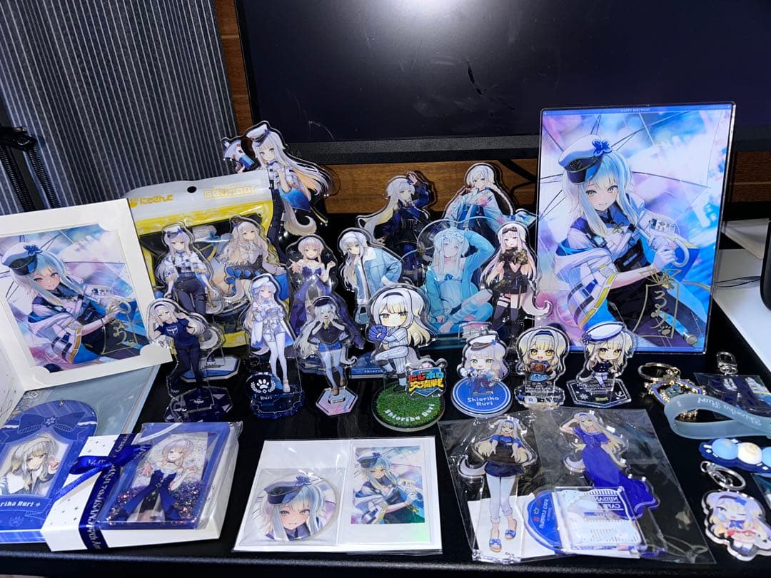 栞葉るり　グッズまとめ売り