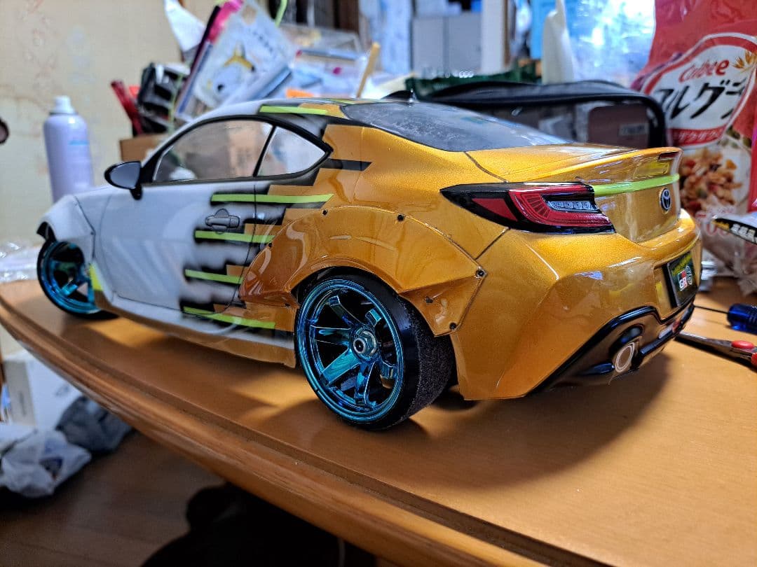 Futaba 3pv　タミヤTT02RWDドリフトコンバ GR86　Zボディー