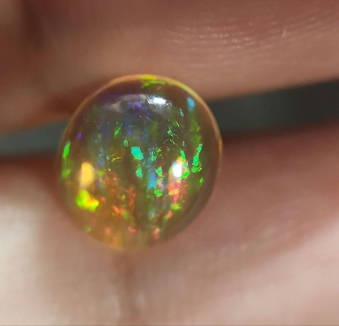 天然ファイアーオパール 1.837ct