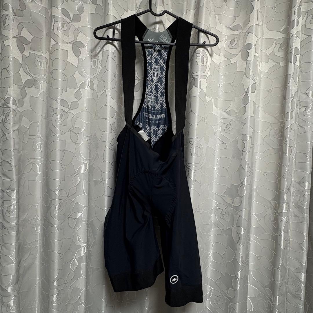 ASSOS　MILLE GT SUMMER BIB SHORTS Lサイズ