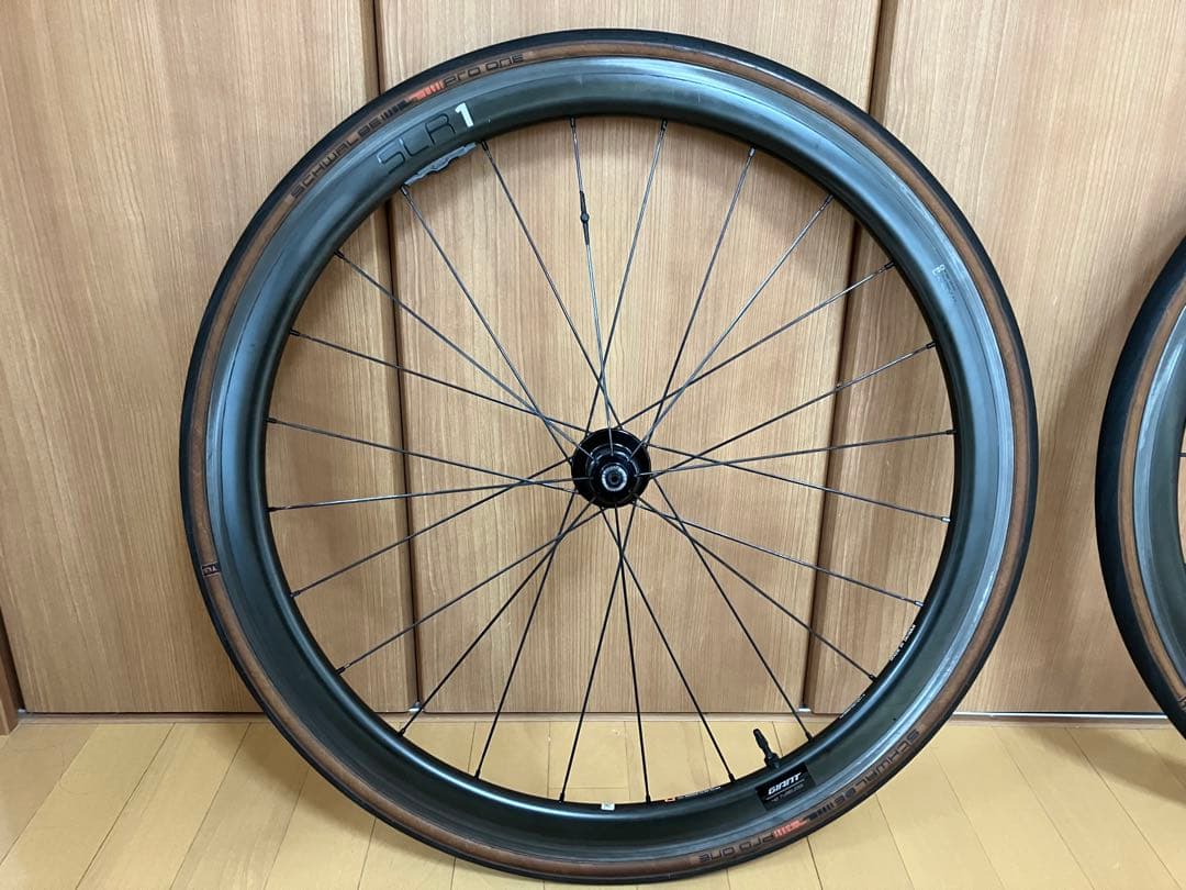 GIANT SLR1 42mm フックレスリム　チューブレス