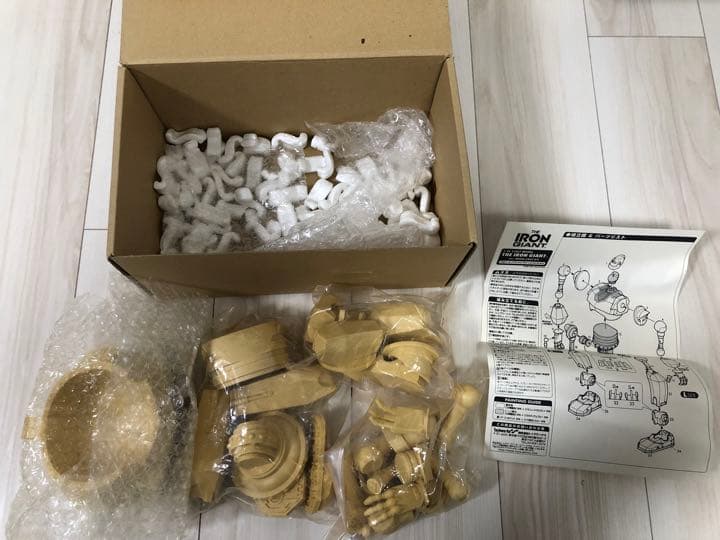 未使用　トイズワークス　1/35　アイアンジャイアント　レジンキャストキット