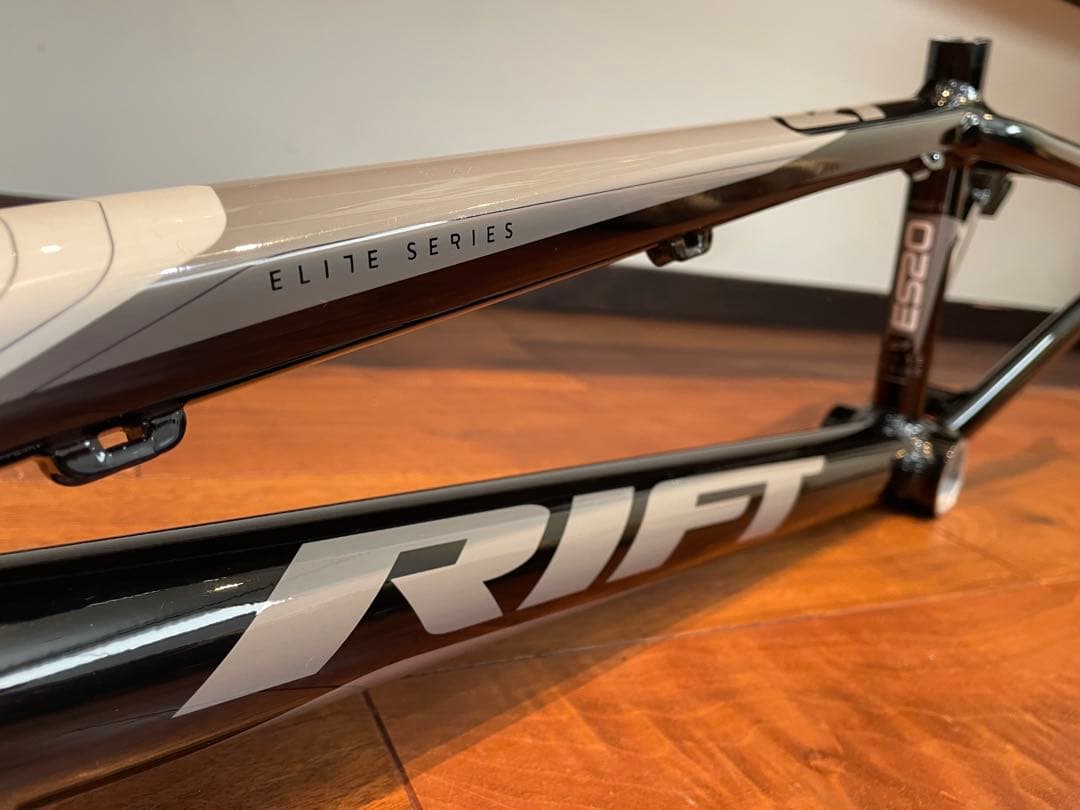 bmx レース レーサー　レーシング　RIFT expert xl フレーム