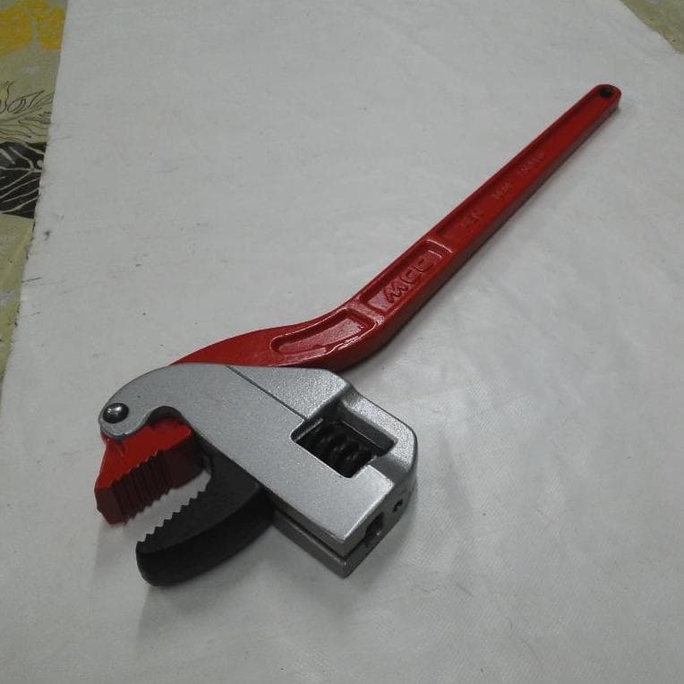 送料無料！　ＭＣＣコーナーレンチ４５０　未使用品！