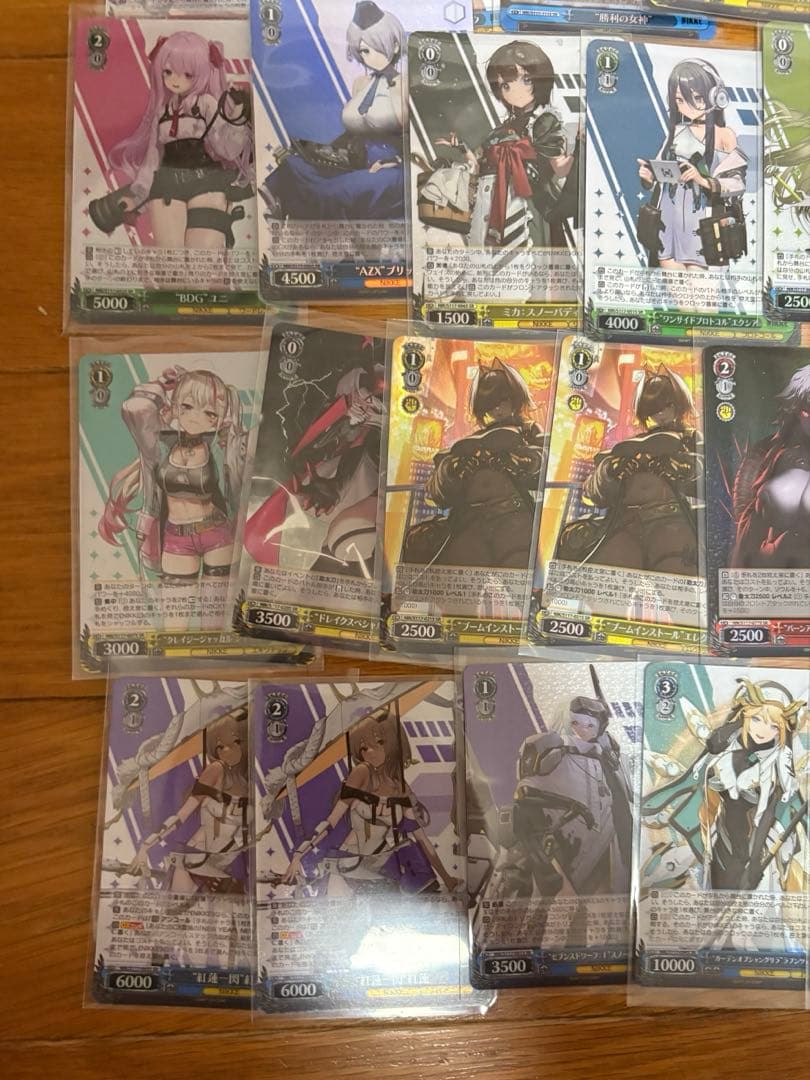 期間限定価格！　勝利の女神　NIKKE ヴァイス　SR RR まとめ売り