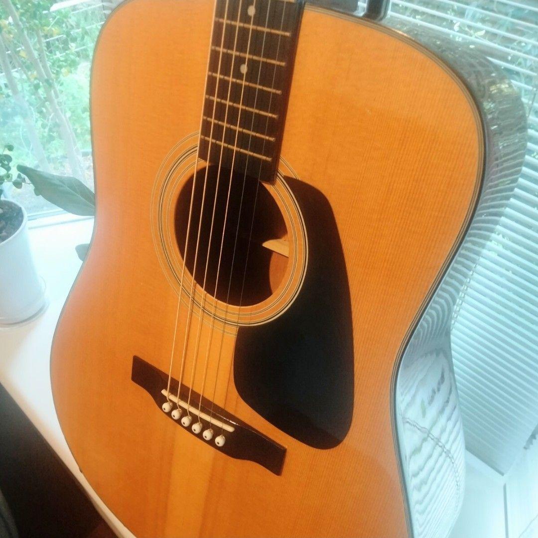 ◆MORRIS アコースティックギターND201（ケース付&ピック付き）◆