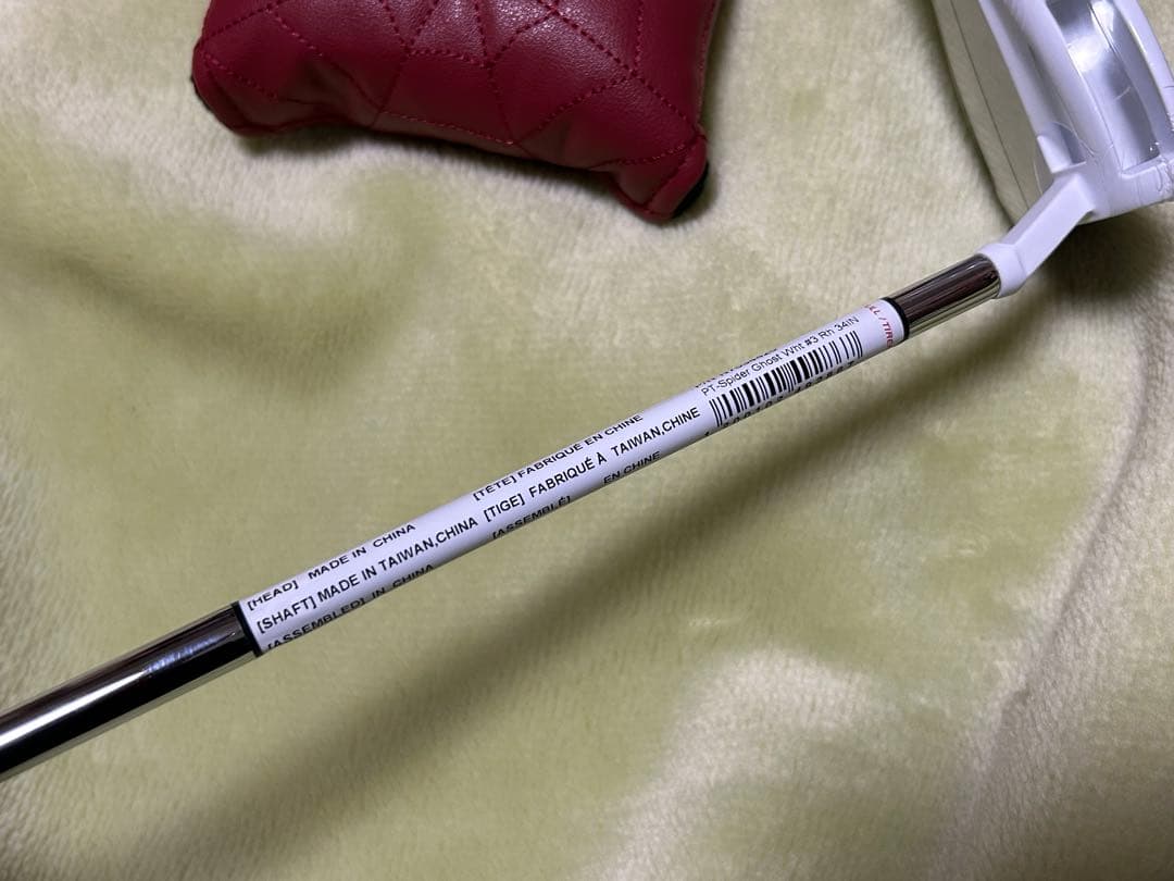 新品 スパイダーGhost Whiteパター スモールスラント 34インチ