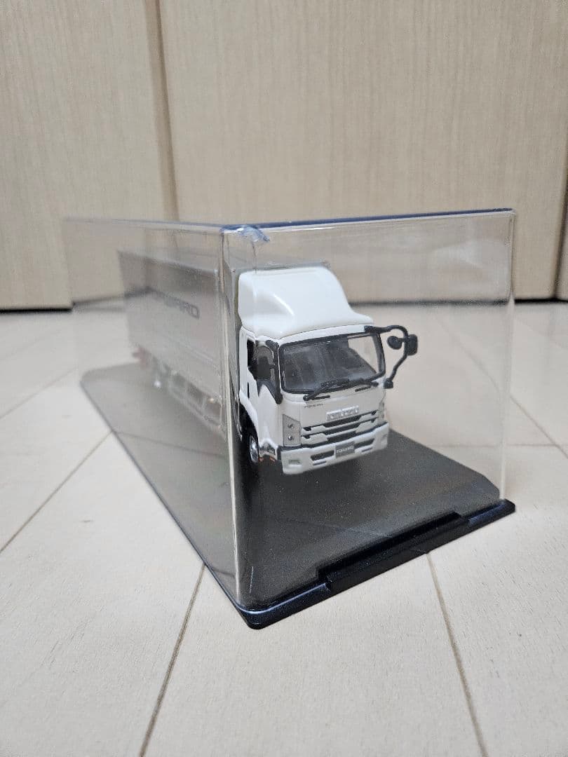 ミニチュア模型ISUZUフォワード1/43 ミニカー