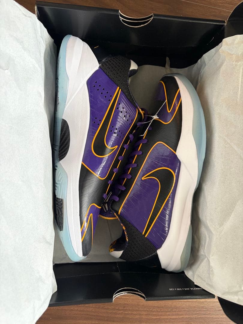 Nike kobe5 protro バスケットボールシューズ