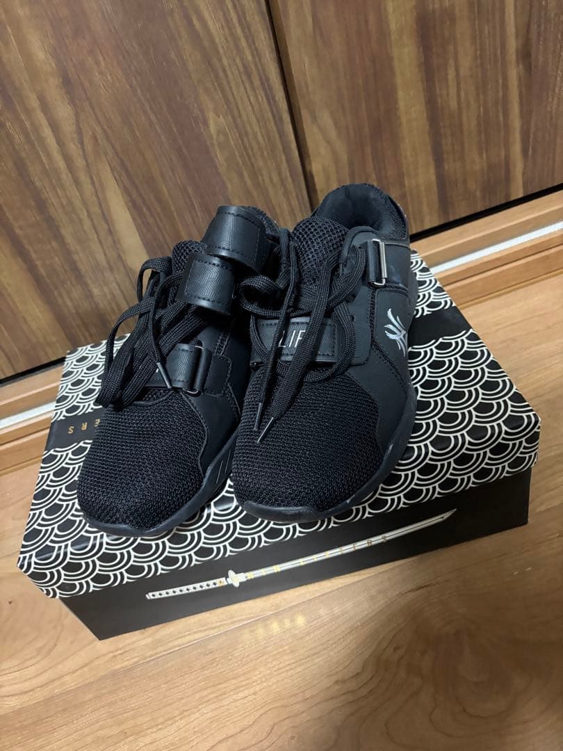 スクワットシューズ (ローニンリフターズ)(ノートリアスリフト)