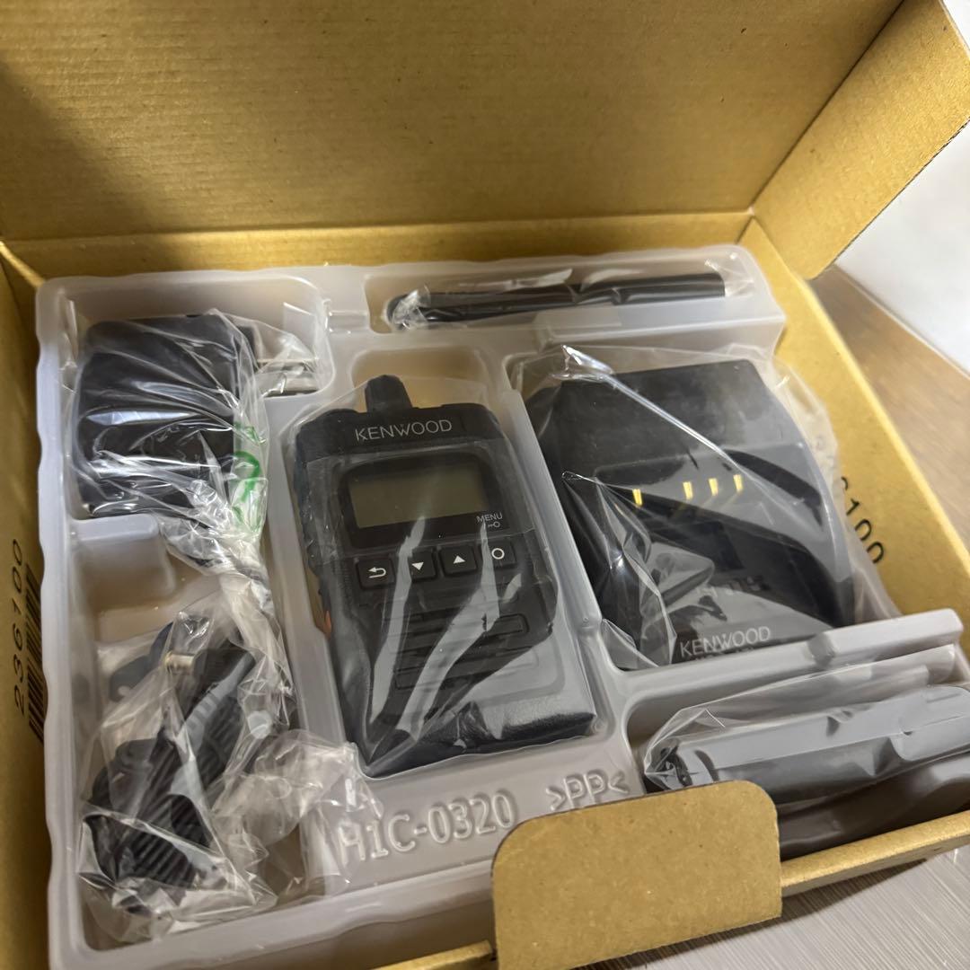 【未使用】KENWOOD TPZ-D563BTE 無線機 ③