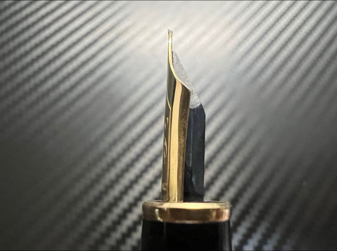 モンブラン マイスターシュテュック 144 万年筆 ボルドー 全金 EF 極細