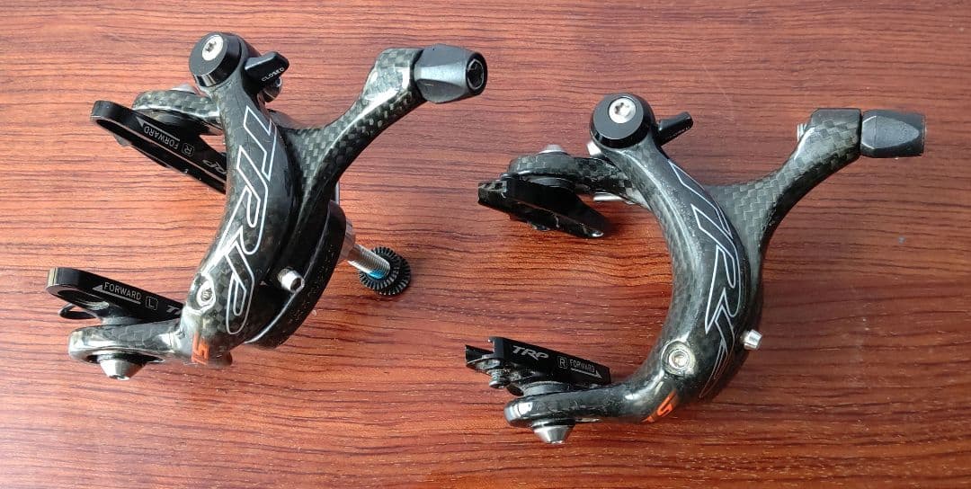 中古 TRP R950 SLカーボンキャリパーブレーキセット ブラック