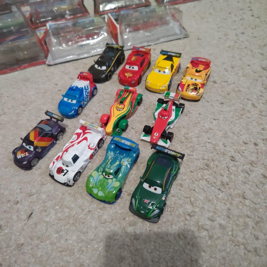 マテル カーズ2 ミニカー