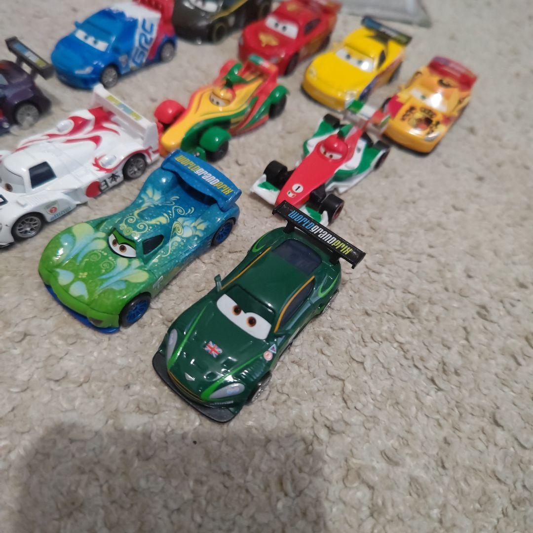 マテル カーズ2 ミニカー