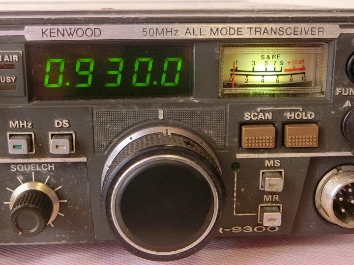 50MHz帯オールモード機 TR-9300